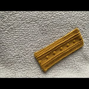 Golden Wool Earwarmer